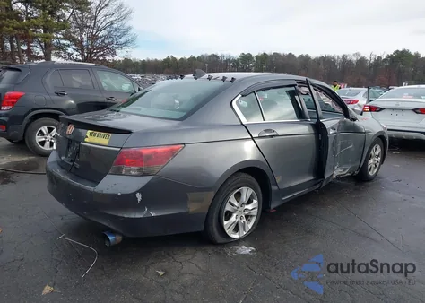 2010 Honda Accord 2.4 Lx-P from USA, damaged, VIN 1HGCP2F4XAA138205
